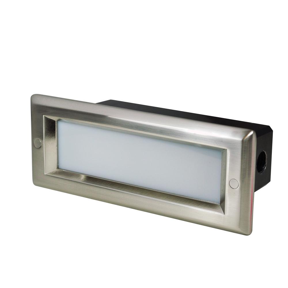 Brick Die-Cast LED Step Light w/ Frosted Lens Face Plate, 146lm / 4.6W, 3000K, Brushed Nickel Finish