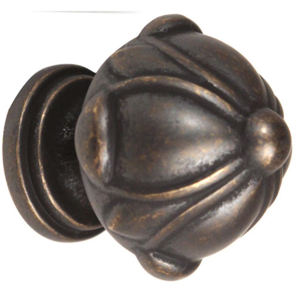 1 1/2&apos;&apos; Knob