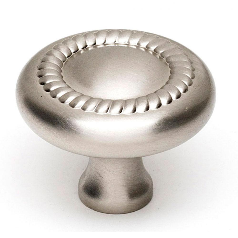 1 1/2&apos;&apos; Knob