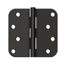 Deltana S44R5N10B - 4''x 4''x 5/8'' Radius Hinge