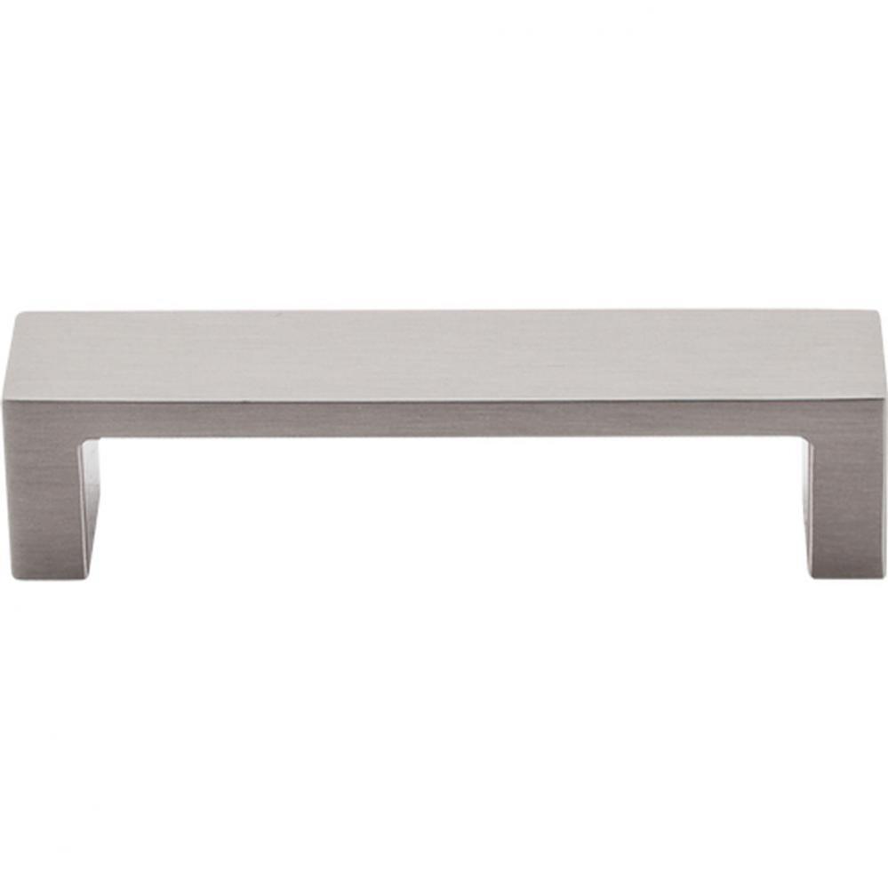 Modern Metro Pull 3 3/4 Inch (c-c) Brushed Satin Nickel